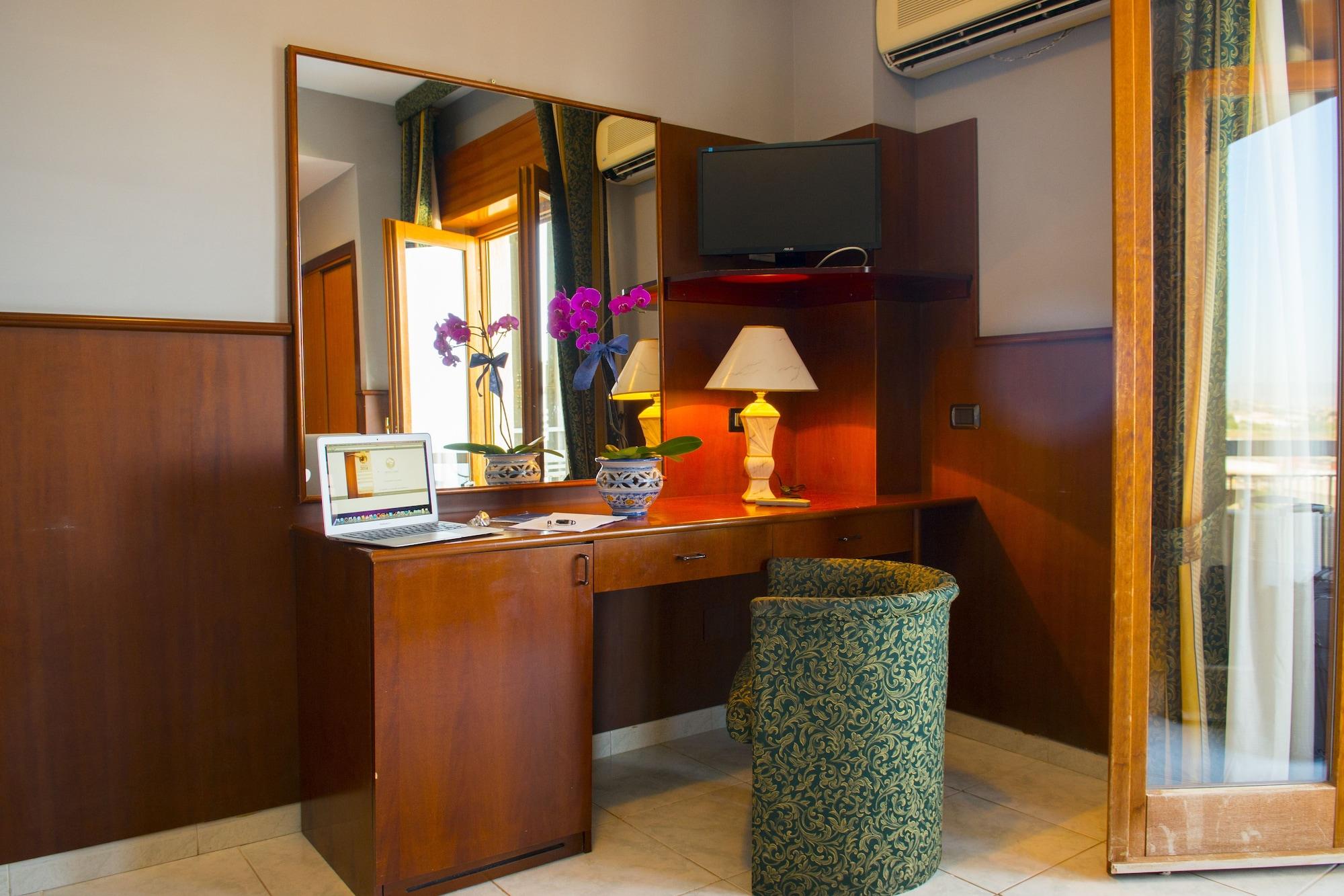 פורטו אמפדוקלה Hotel Dei Pini מראה חיצוני תמונה