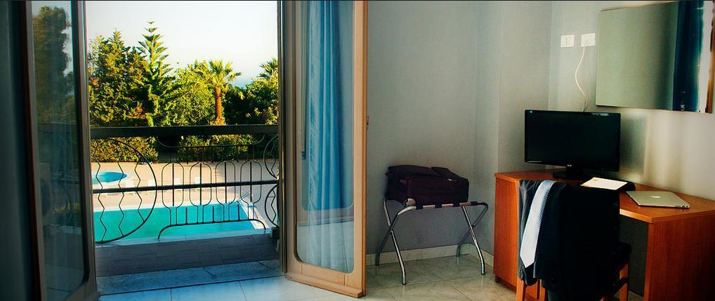 פורטו אמפדוקלה Hotel Dei Pini מראה חיצוני תמונה